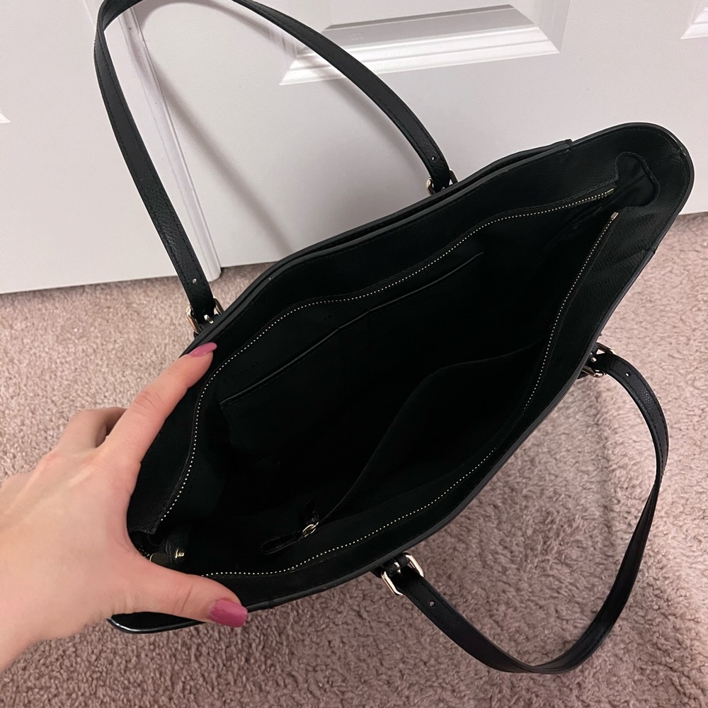 Coach handbag - Picture 2 of 3